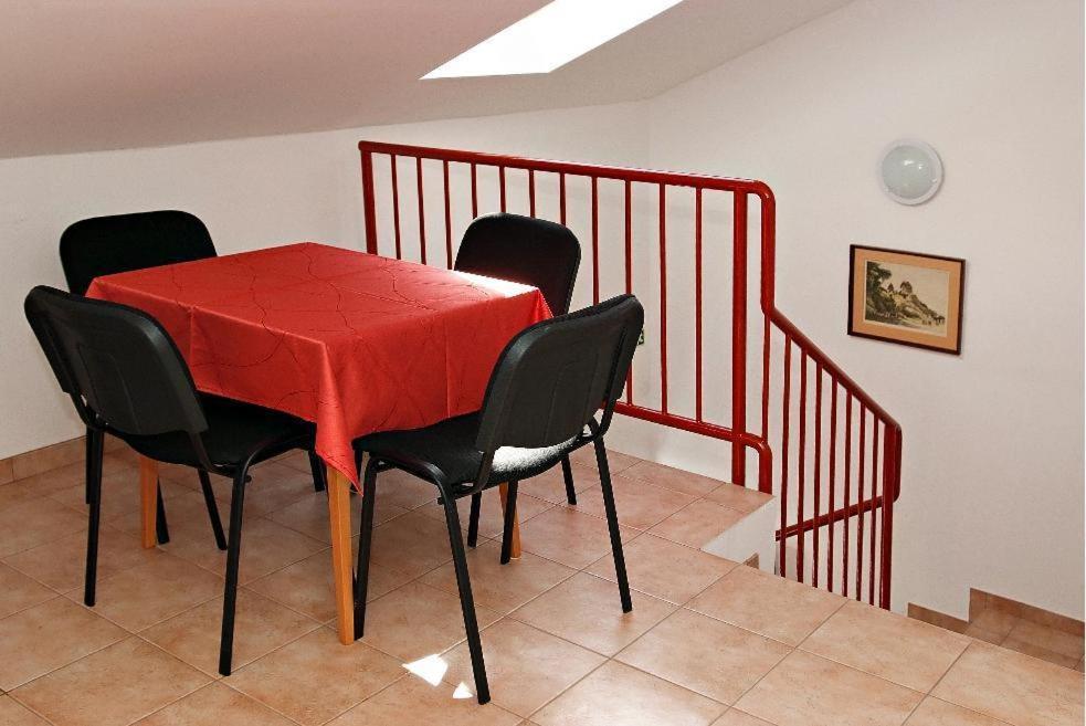 Liszt Apartman Pécs Værelse billede